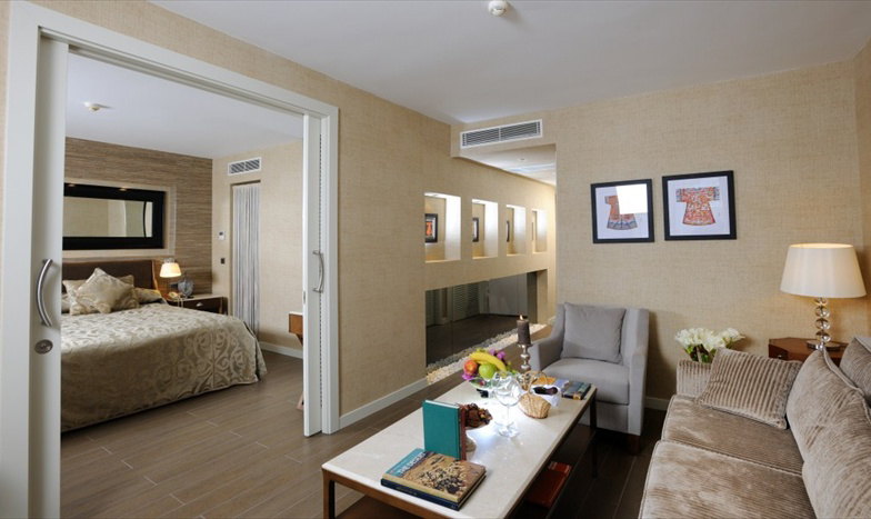Elegance Hotel İnternational
